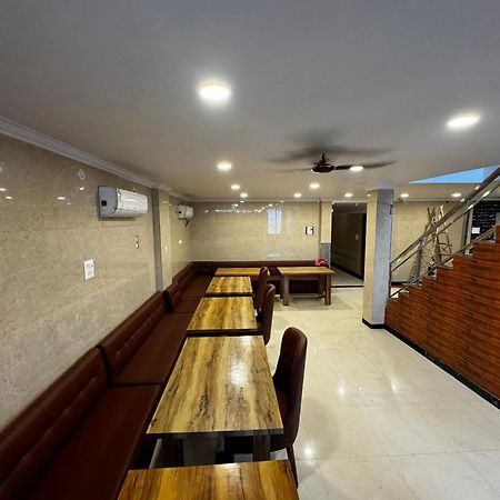 Hotel Walk Inn Faridabad Exteriér fotografie