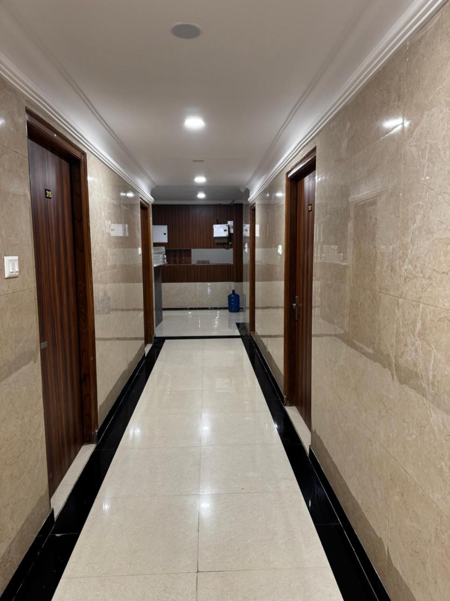 Hotel Walk Inn Faridabad Exteriér fotografie