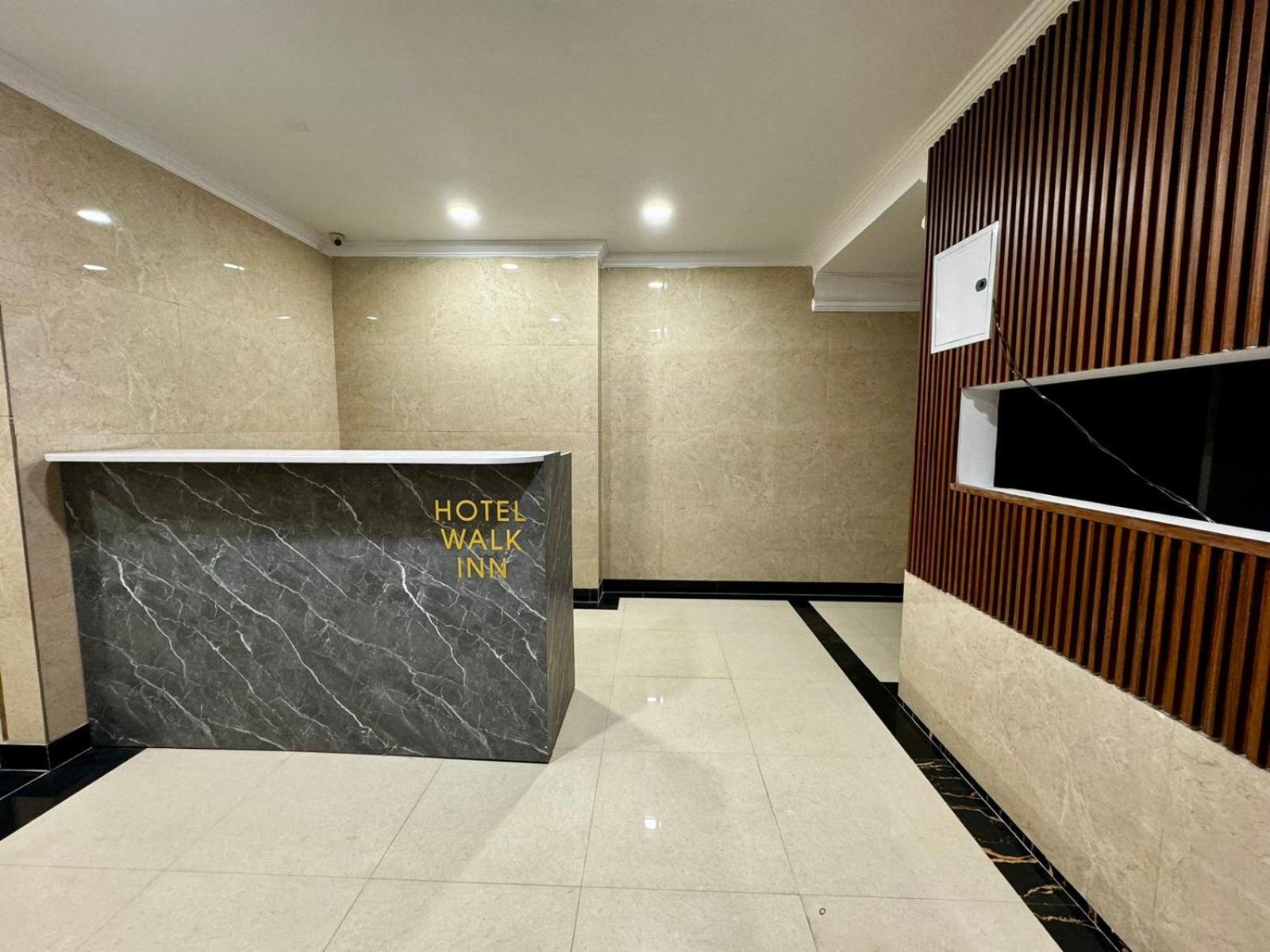 Hotel Walk Inn Faridabad Exteriér fotografie